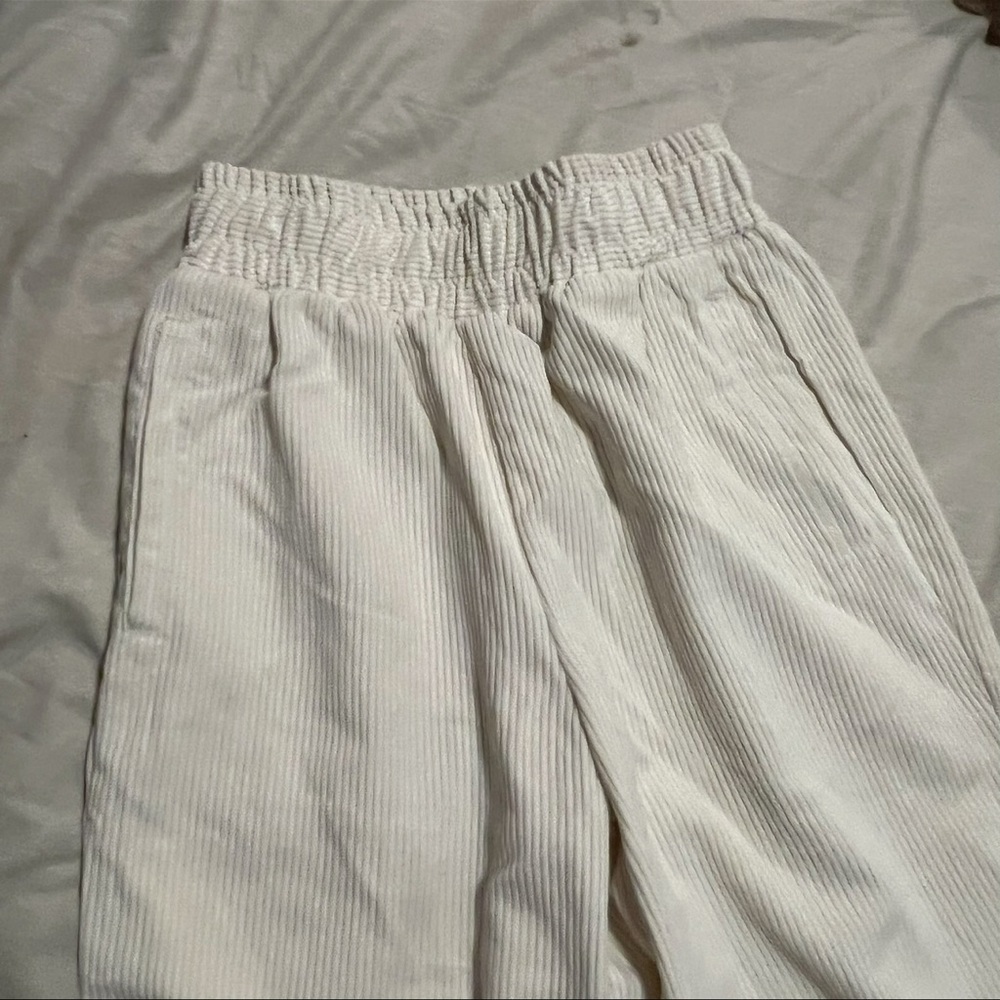Forever 21 white high waisted corduroy velvet straight leg pants | NEW size S - Picture 7 of 11